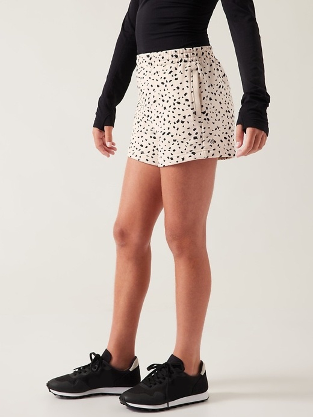 Athleta Girl Kids Retroactive Cream Brush Dot‎ Shorts Size Medium 8/10